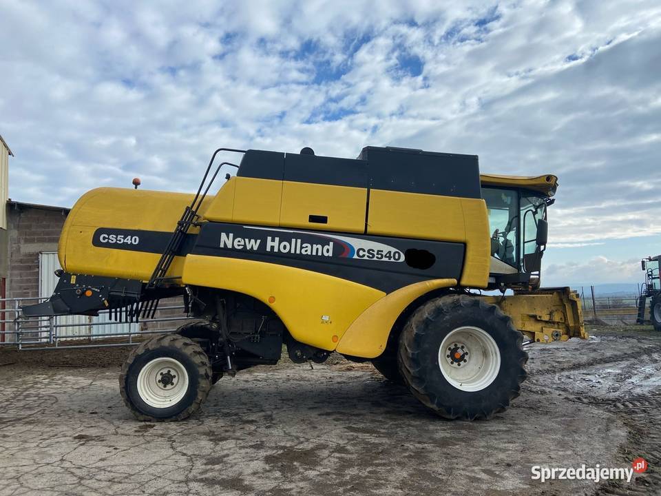 Kombajn zbożowy News Holland CS540 Zbożowe lubelskie Trawniki