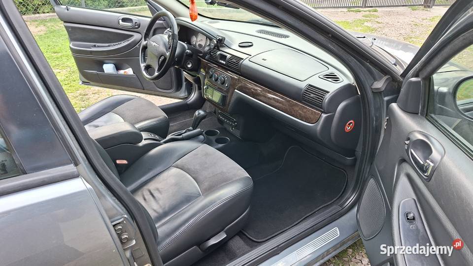 Sprzedam ładnego Chryslera Sebringa 27 V6 z LPG sprzedam