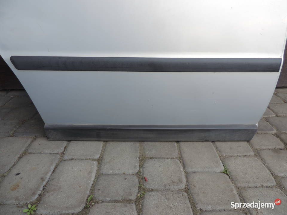VW PASSAT B5 SEDAN DRZWI PRAWY TYŁ LB7Z Nowy Sącz sprzedam