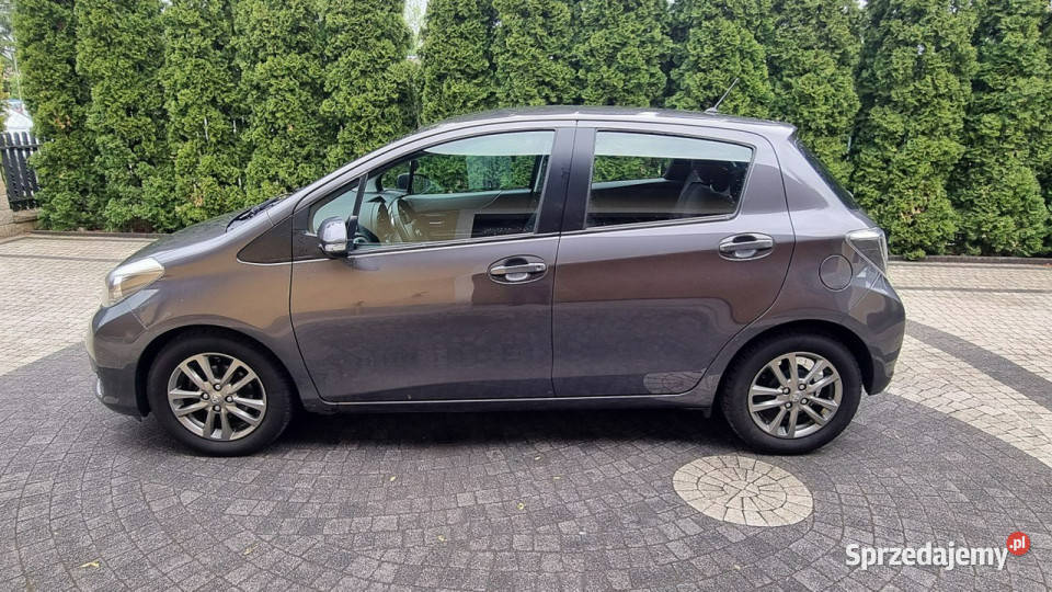 Toyota Yaris 69 Kamera Cofania Super Stan wielofunkcyjna kierownica Yaris Yaris Płońsk