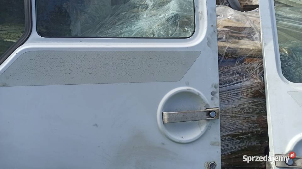 Drzwi Renault Messenger B120 B110 B90 B80 prawe dostawcze podkarpackie sprzedam
