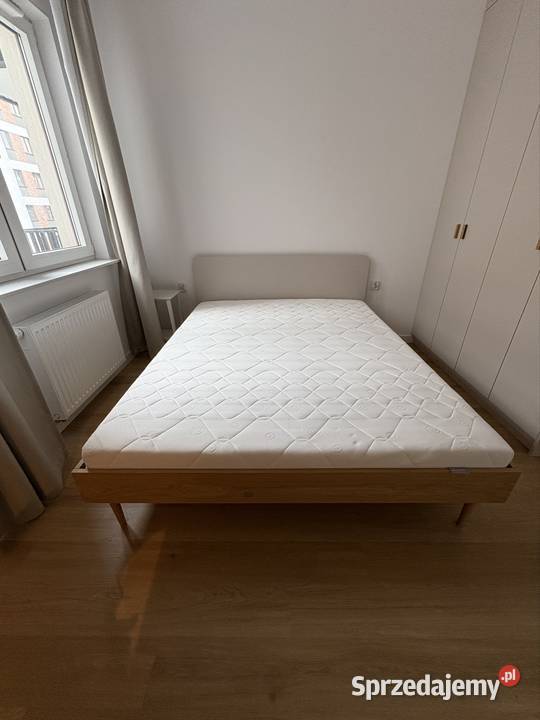 Łóżko designerskie 160x200 z materacem Hilding Kraków