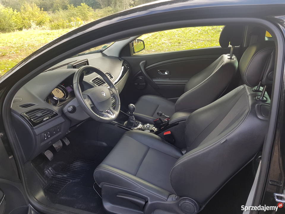 Renault Megane Coupe 16 DCi 130 BOSE Navi LED nieuszkodzony