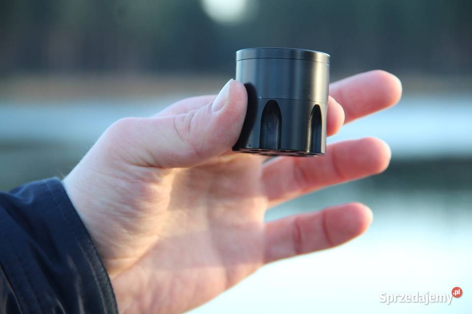 Młynek Do Tytoniu W Kształcie Rewolweru Dom i Ogród Ostrowy nad Okszą