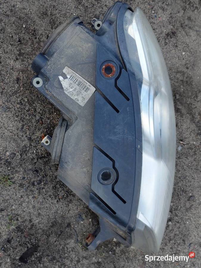 Lampa lewa przednia Passat b6 soczewka Międzychód