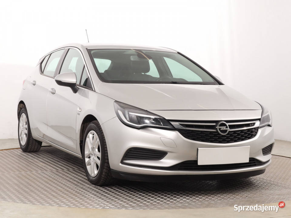 Opel Astra 16 CDTI wielofunkcyjna kierownica Katowice