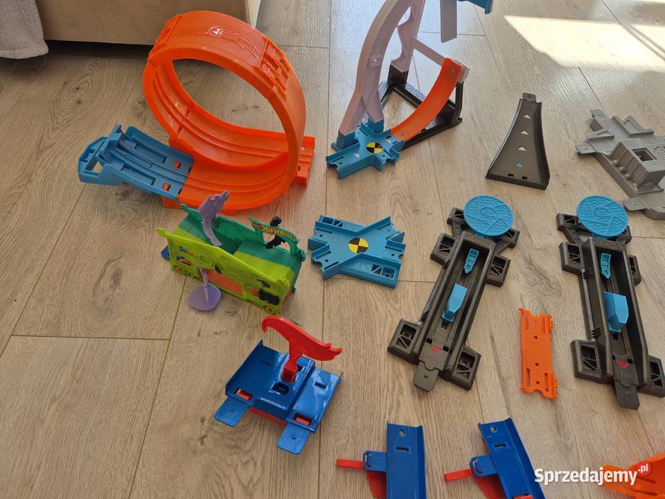 tor hot wheels pętla Barlinek