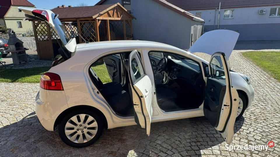 Kia Rio 12 Benzyna 85 z Niemiec 2 kpl kół 100 Rio Strzegom