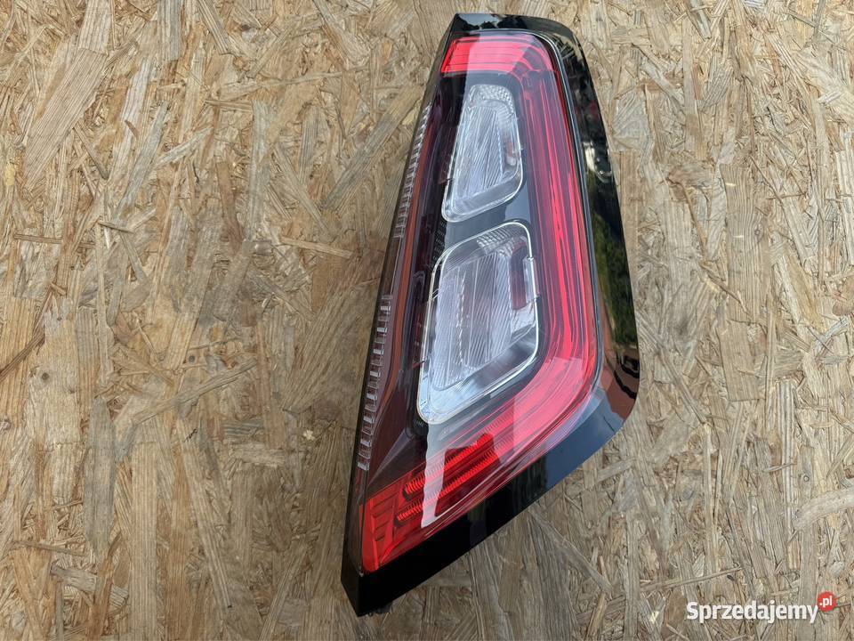 Lampa tył prawa fiat grandę Punto evo 51927094 osobowe Lampy tylne Sieraków
