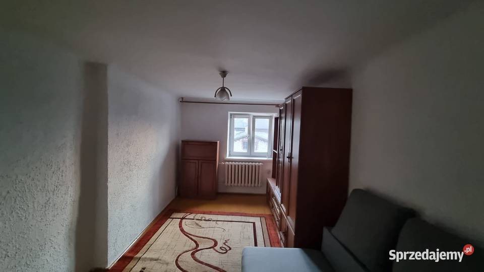 Mieszkanie na poddaszu 48m2 Do odświeżenia bądź