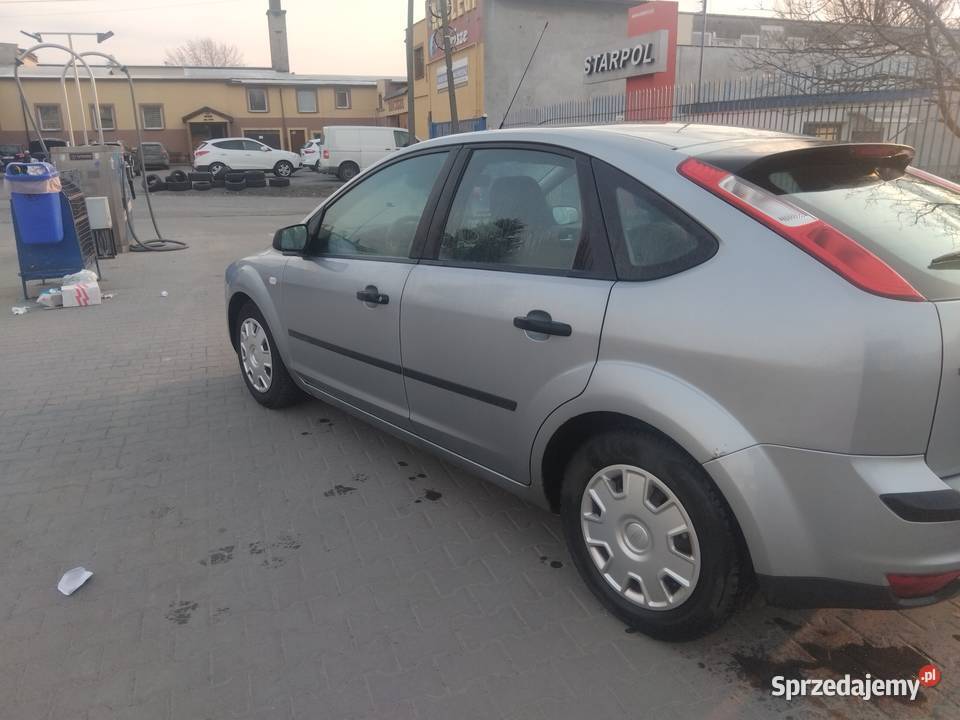 Sprzedam samochód widoczny na zdjęciach 85KM Starachowice