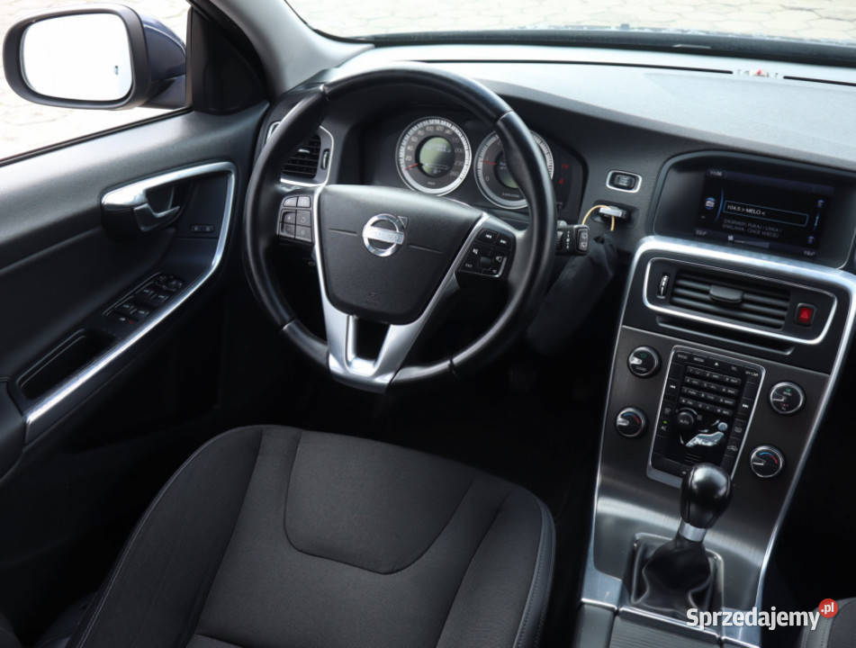 Volvo V60 D2 nieuszkodzony łódzkie Łódź