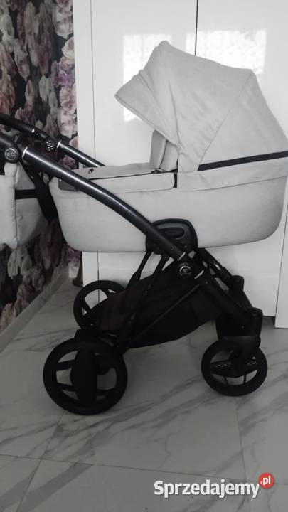 Wózek dziecięcy Invictus 20 Aluminium Sanniki