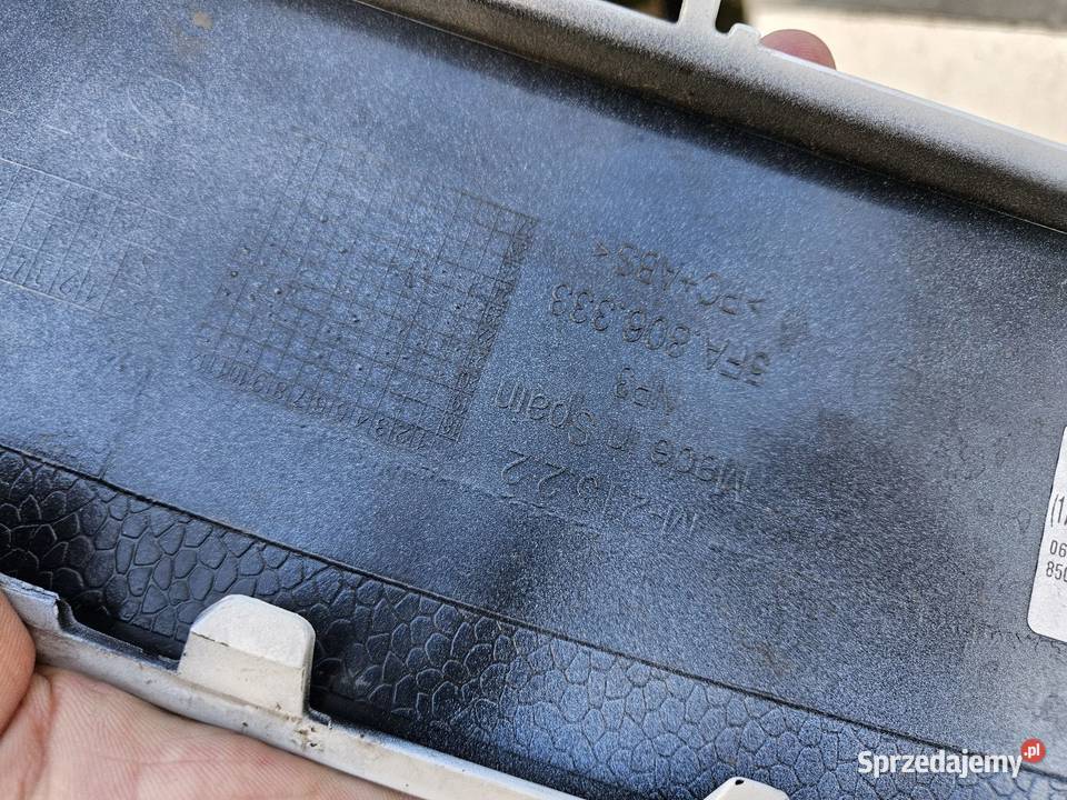 SEAT LEON IV 4 NOSEK NAKŁADKA LISTWA ZDERZAKA Międzychód