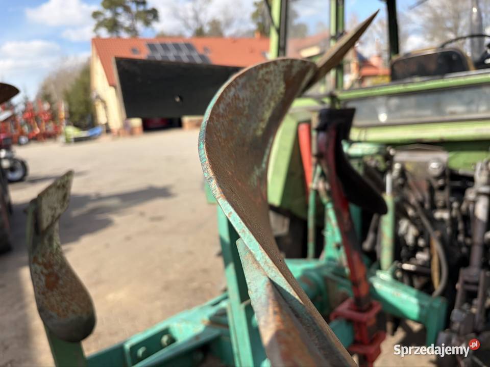 Pług obrotowy 3 skibowy Saturn Regent Pługi