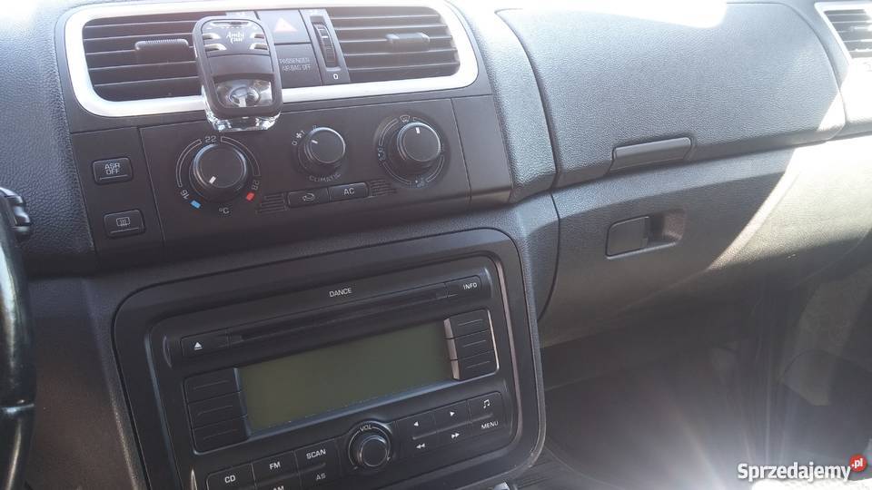 Skoda Roomster 2006 16 benzynagaz krajowy wersja światła przeciwmgielne Rzeszów