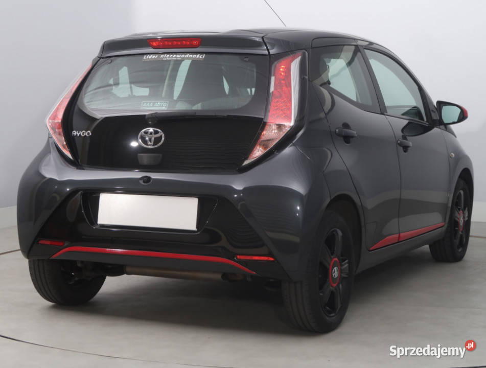 Toyota Aygo 10 VVTi manualna Bielany Wrocławskie