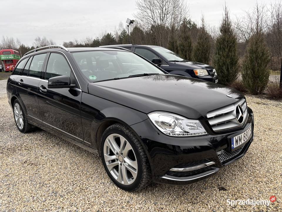 Mercedes C180 2013 mały przebieg nieuszkodzony Sulejówek