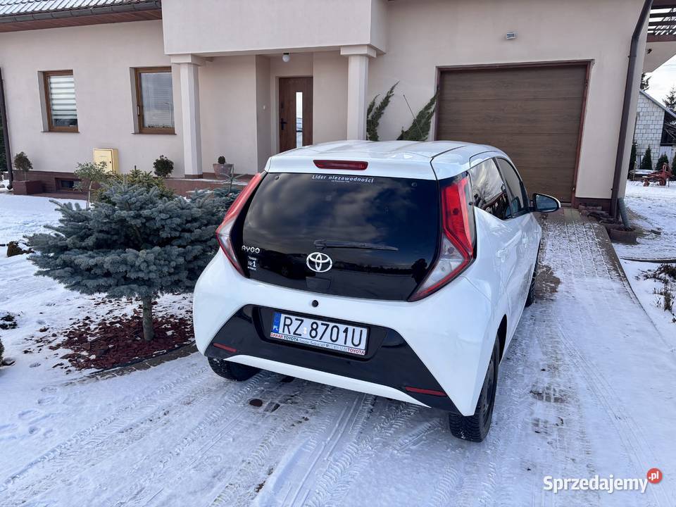 Toyota Aygo 2018 xplay Style Kamera Bezwypadkowy manualna Przeworsk