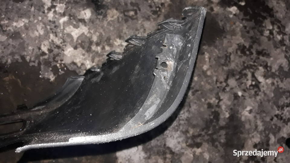 Dyfuzor spoiler zderzaka przód Passat B5 Lift Sieroszowice