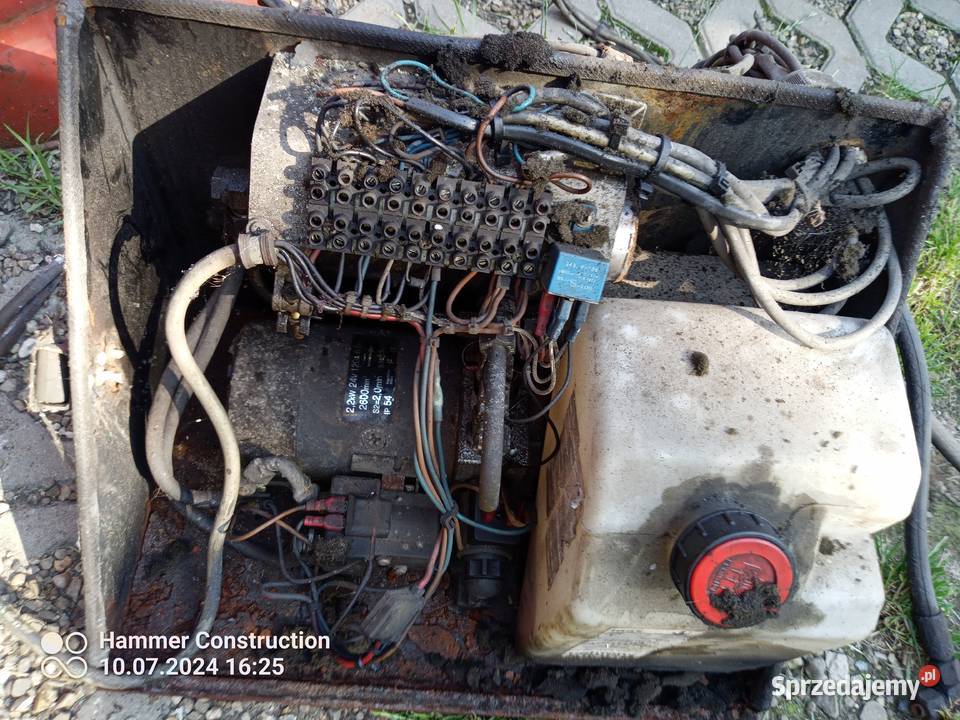 Pompa wywrotu i windy sprawne Morawica sprzedam