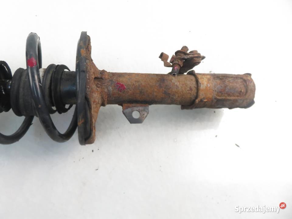 MCPERSON LEWY PRZEDNI PONTIAC VIBE I 18 małopolskie