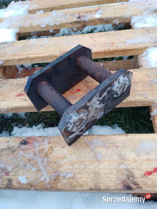 mocowanie łyżki do spawania sworznie fi30 nieuszkodzony Kłobuck sprzedam