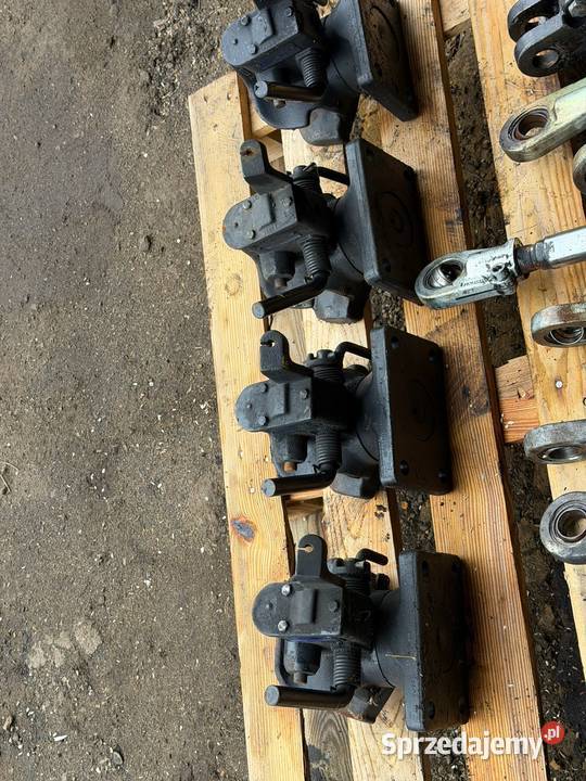 Zaczep automatyczny obrotowy ROCKINGER 245B śląskie Antonie sprzedam