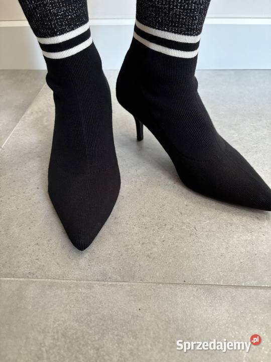 Szpilki ze skarpetą 37