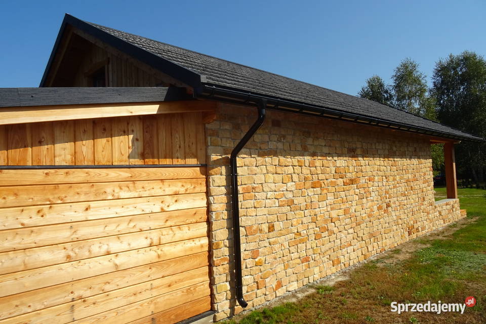 Naturalny kamień elewacyjny dekoracyjny na dom z Radomsko