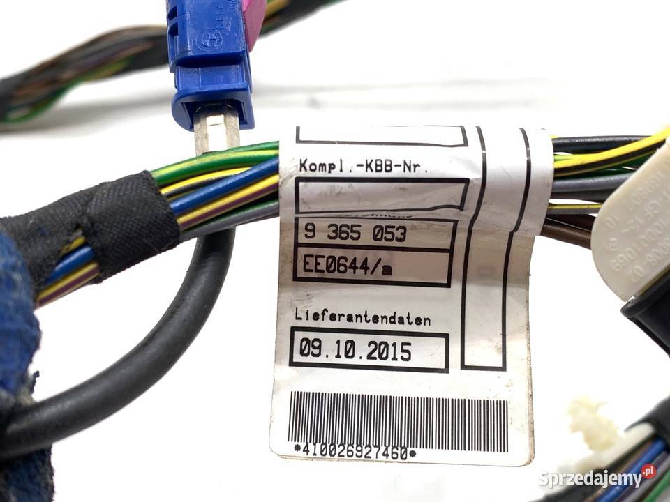 WIĄZKA KLAPY BAGAŻNIKA TYŁ BMW F30 9365053 20 Klapy bagażnika