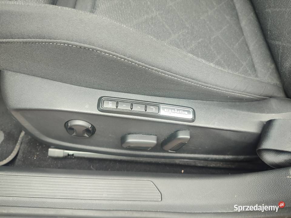 VW Golf VIII 20TDI 150 Automat Niemiec Pełen Turek