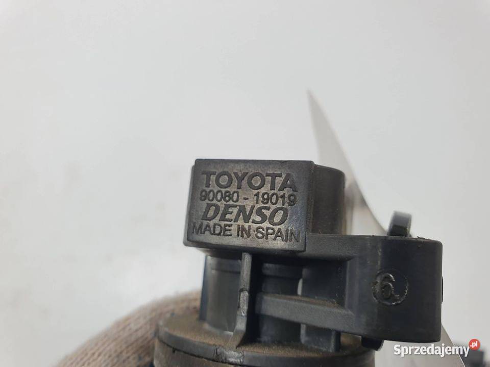 CEWKA ZAPŁONOWA TOYOTA AURIS I 9008019019 Pozostałe Lipno