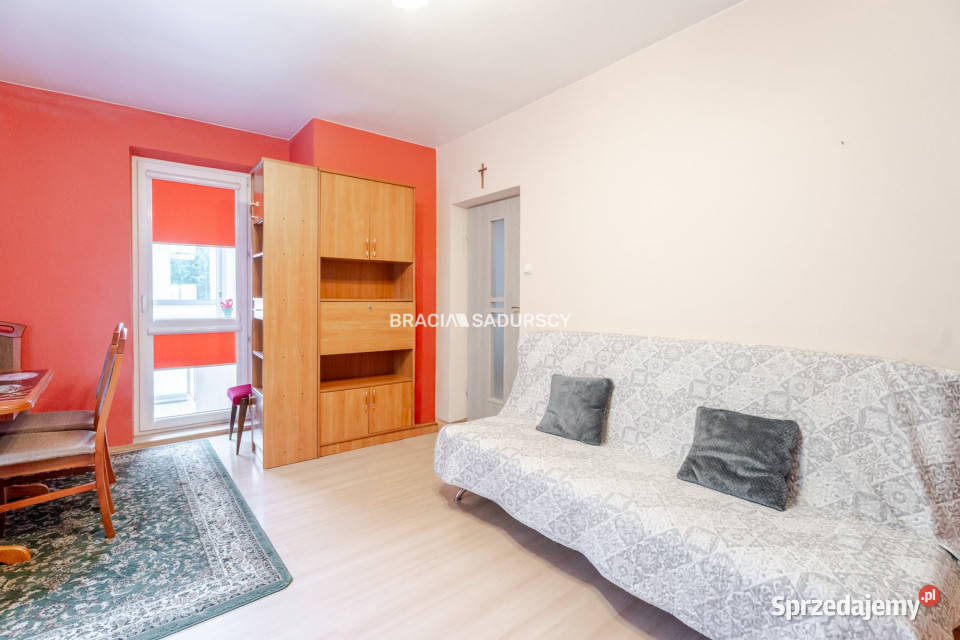 Mieszkanie 35m2 1pokojowe Kraków Na Barciach Rok budowy 1997 małopolskie