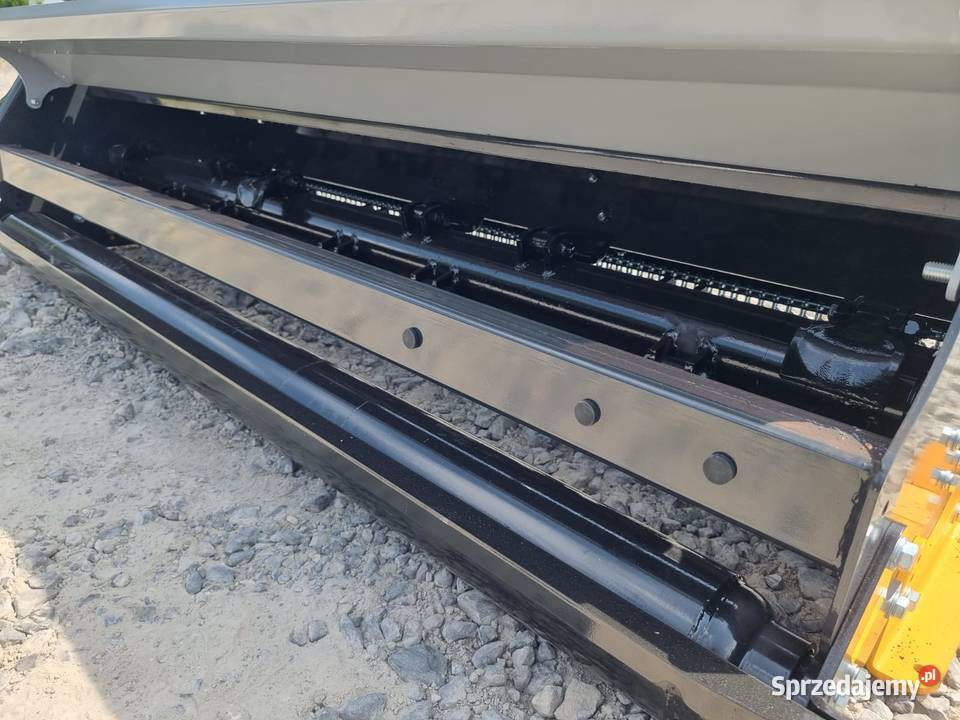 Kosiarka bijakowa Kellfri X185 Rolnictwo małopolskie Gołaczewy