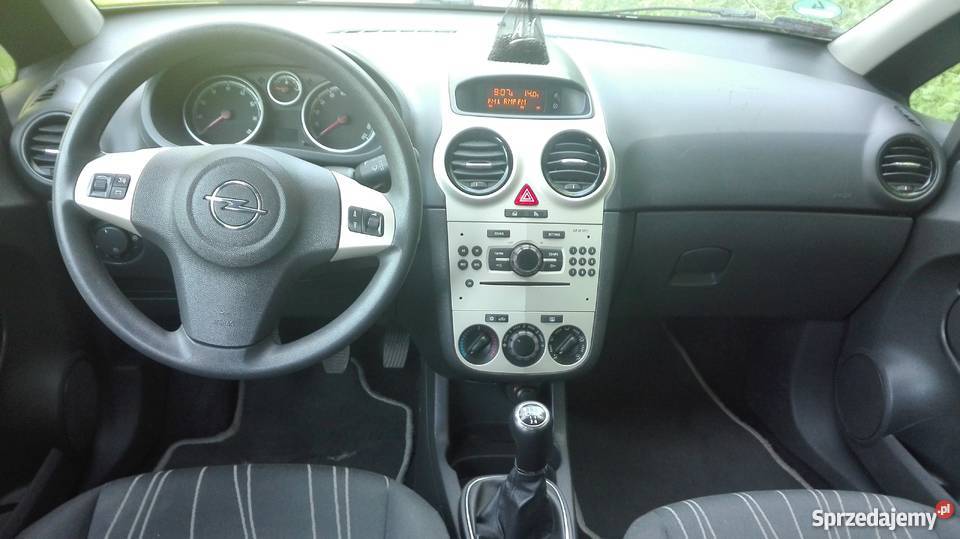 Opel Corsa D 12 5D 122 udokumentowany przebieg manualna Samochody osobowe