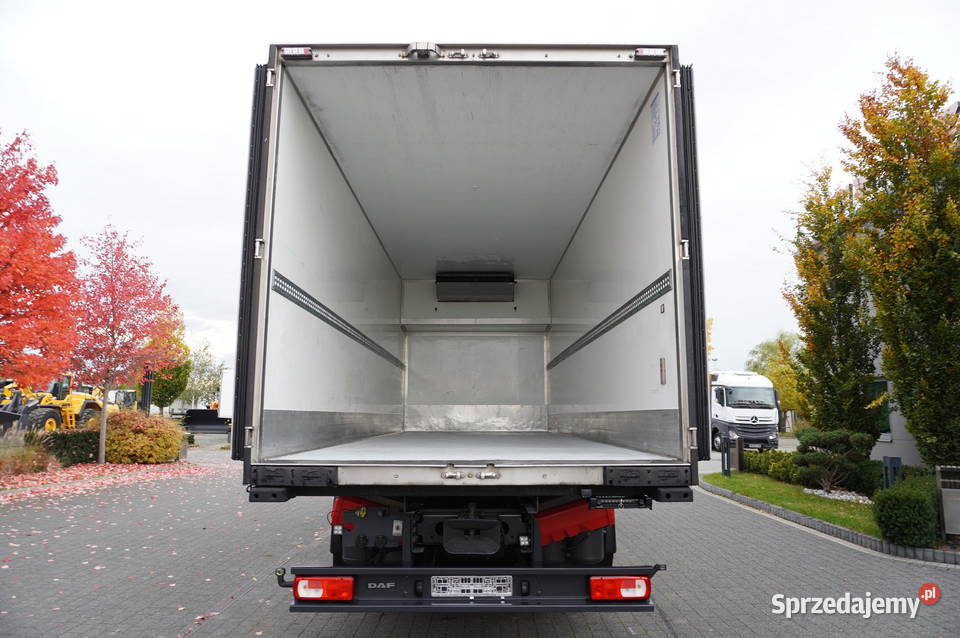 DAF XF 450 6x2 E6 Chłodnia Lacapitaine ATPFRC do Kraków