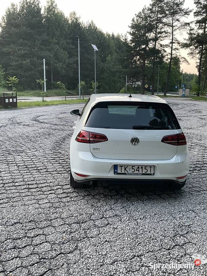 Volkswagen Golf GTI