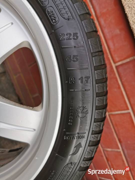 Całe koła 22545R17 Kleber Quadraxer 2 opony