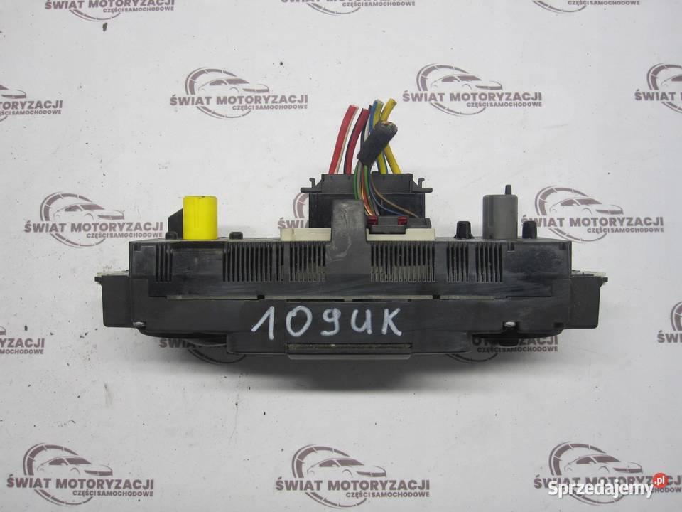 VW CADDY III LIFT 09r panel nawiewu 2K0819047P