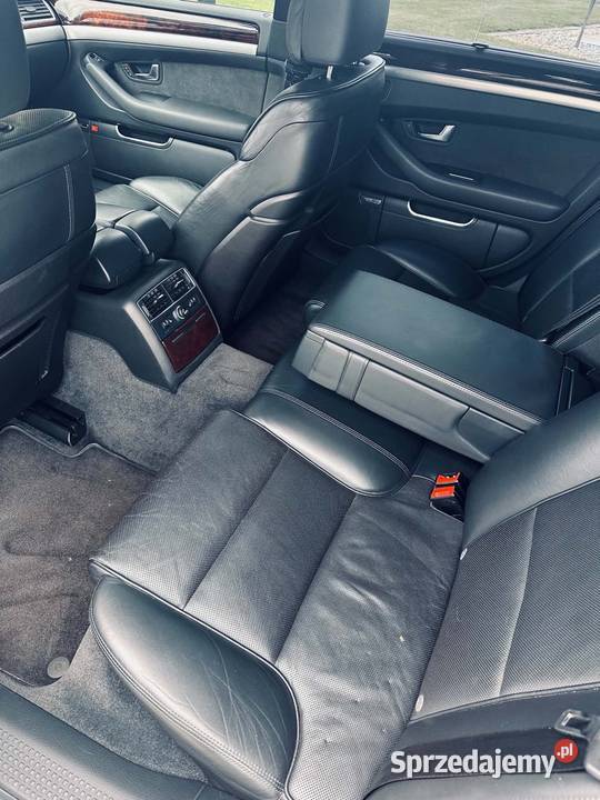 Zarejestrowany 42 V8