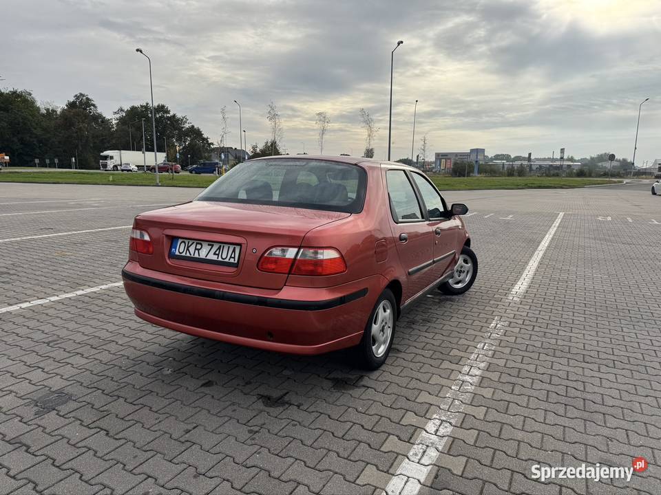 Fiat Albea 12 benzynka alufelgi piękny kolor gniazdo USB