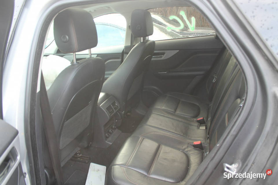 Jaguar FPACE srebrny Ostrów Wielkopolski