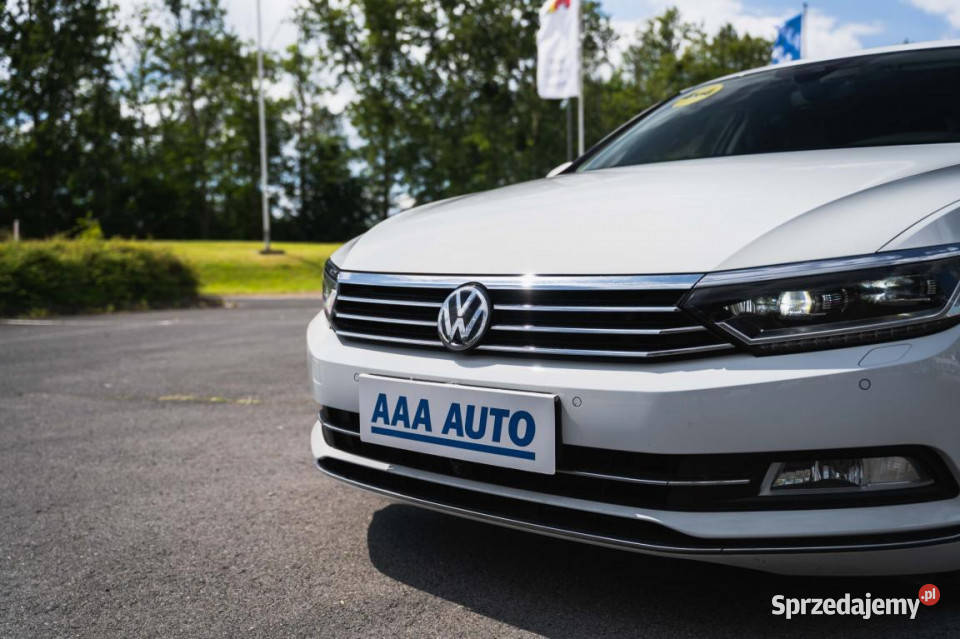 VW Passat 20 TSI światła LED