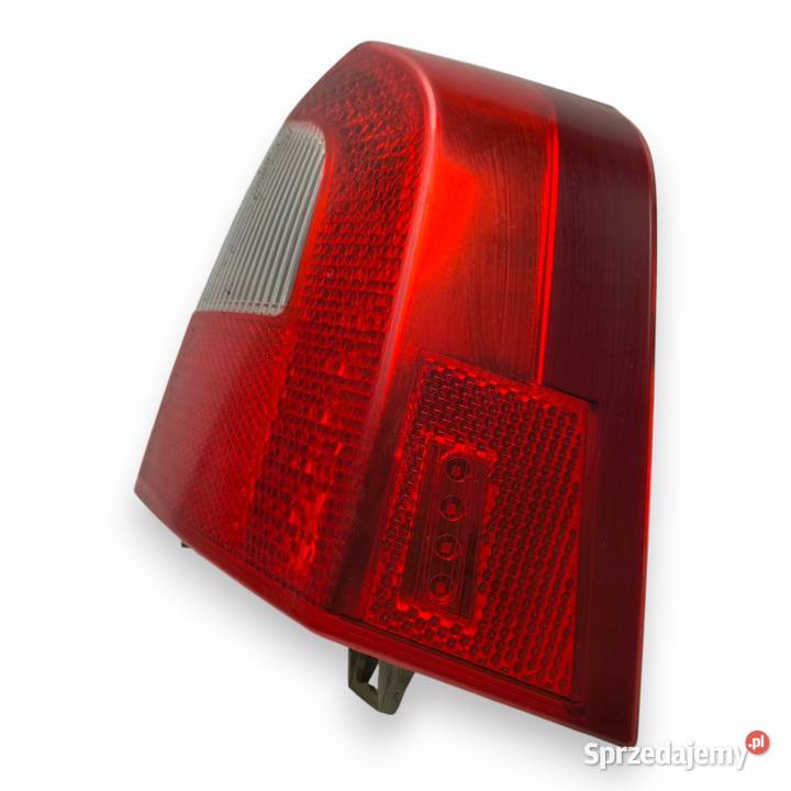 LAMPA PRAWA Volvo V70 III XC70 20072013 tylna Chełm sprzedam
