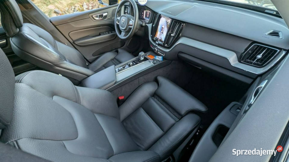 Volvo XC 60 Nagłośnienie Harman Kardon Kamery SUV XC 60 sprzedam