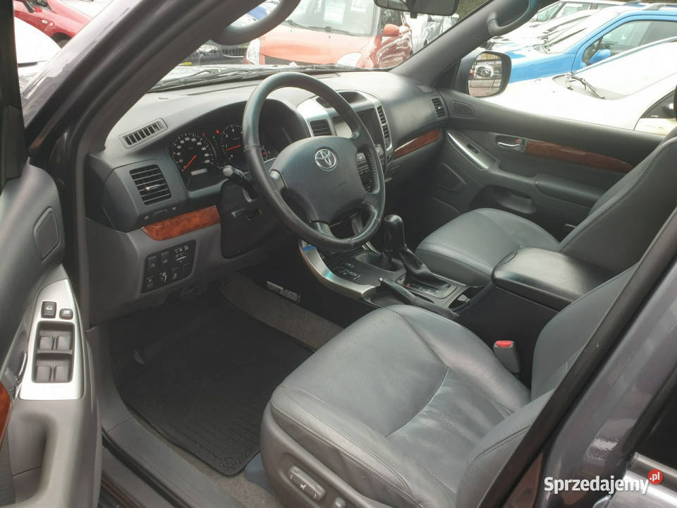 Toyota Land Cruiser 7 Osób Wyciągarka Navi czujnik zmierzchu Lublin