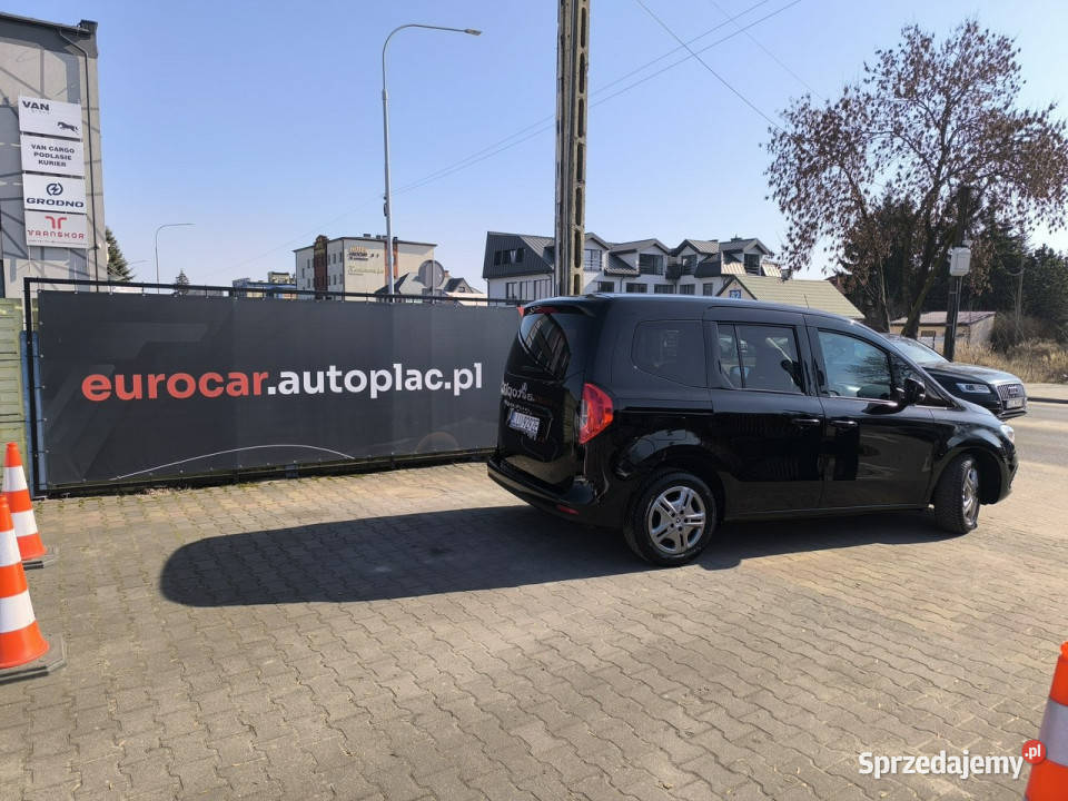 Mercedes T 180 d 15 dCi 116 Skóra Kamera Navi elektrochrom. lusterka boczne Mercedes-Benz