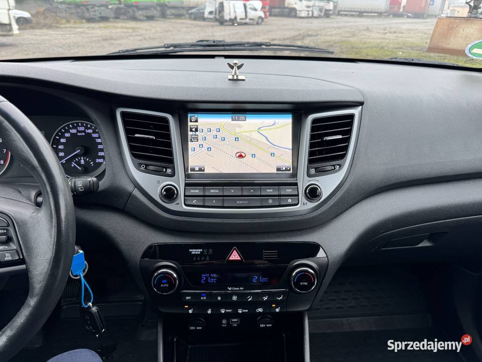 Hyundai Tucson 16 BENZYNA Klimatronik Nawigacja ESP Konin