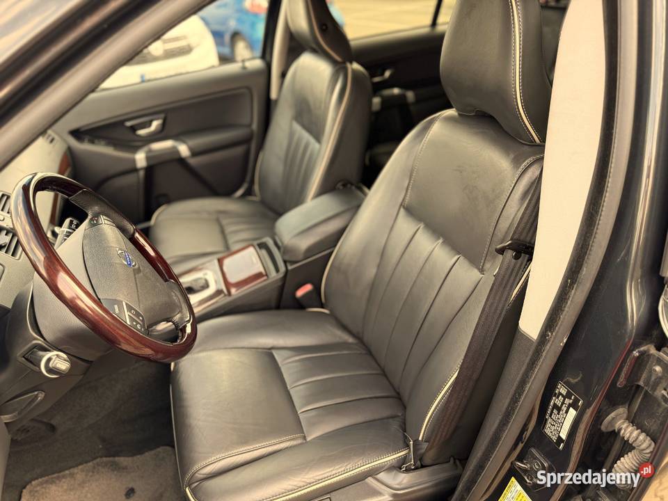 Volvo XC90 Executive 32 benzyna ostatni lift
